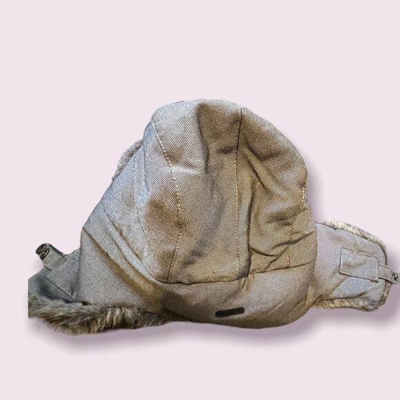 Calvin Klein Gray fur Baklava - Picture 4 of 5